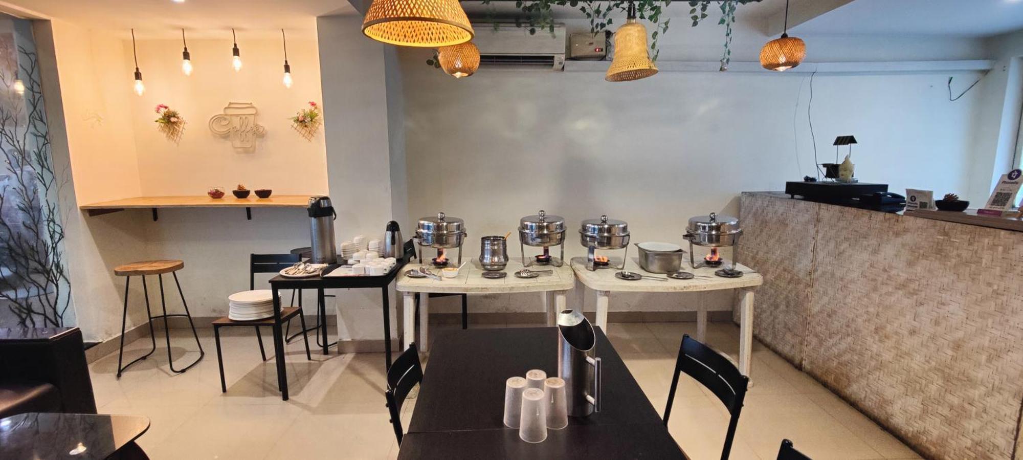 Hotel Krrish Inn - Ameerpet, Haiderabad Buitenkant foto