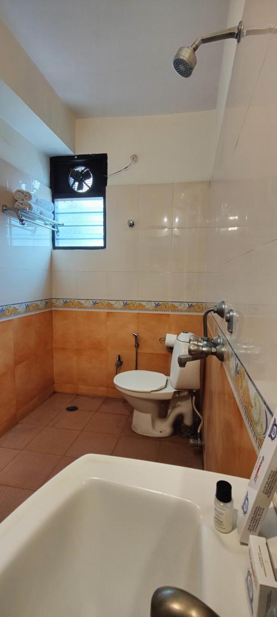 Hotel Krrish Inn - Ameerpet, Haiderabad Buitenkant foto