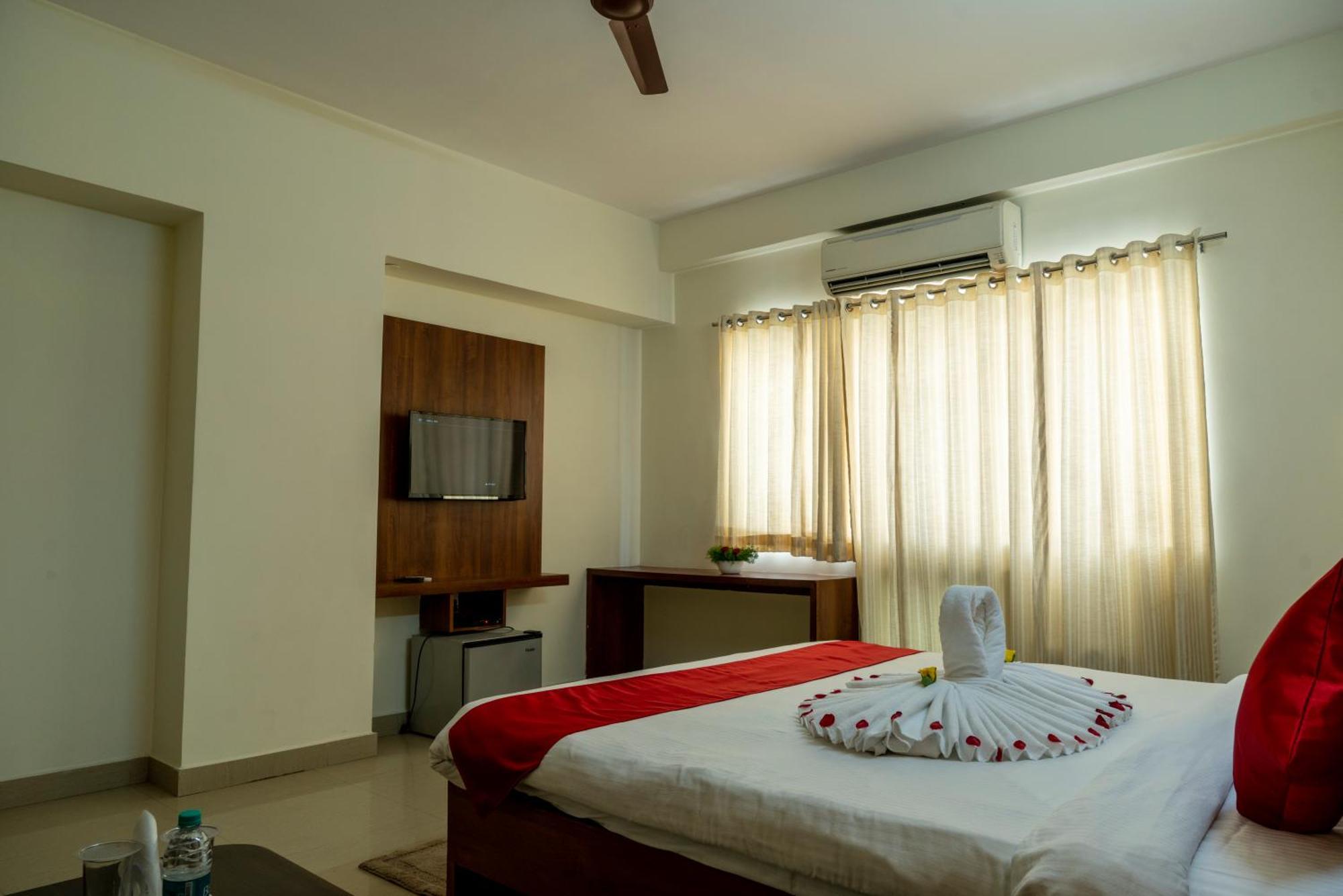 Hotel Krrish Inn - Ameerpet, Haiderabad Buitenkant foto
