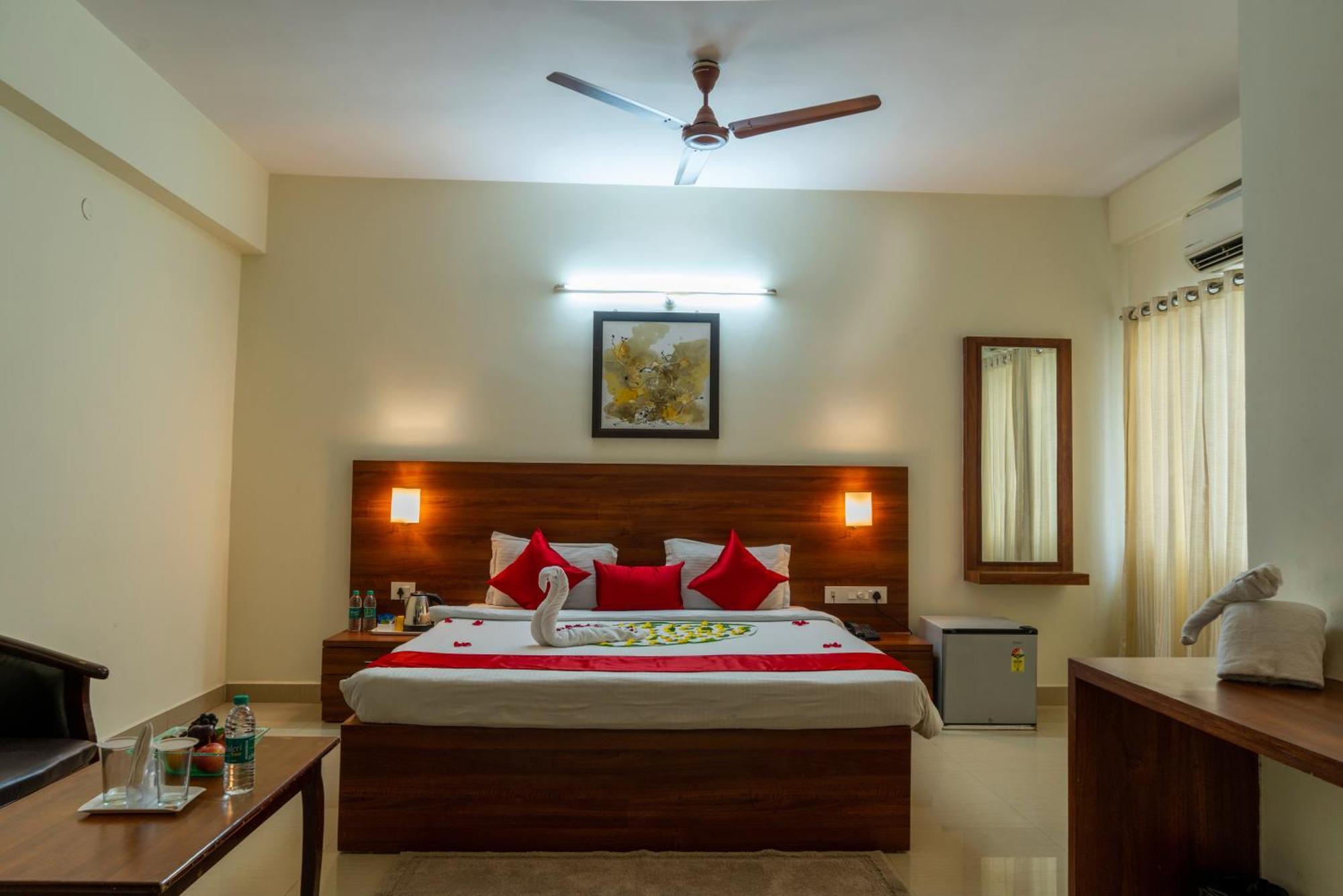 Hotel Krrish Inn - Ameerpet, Haiderabad Buitenkant foto