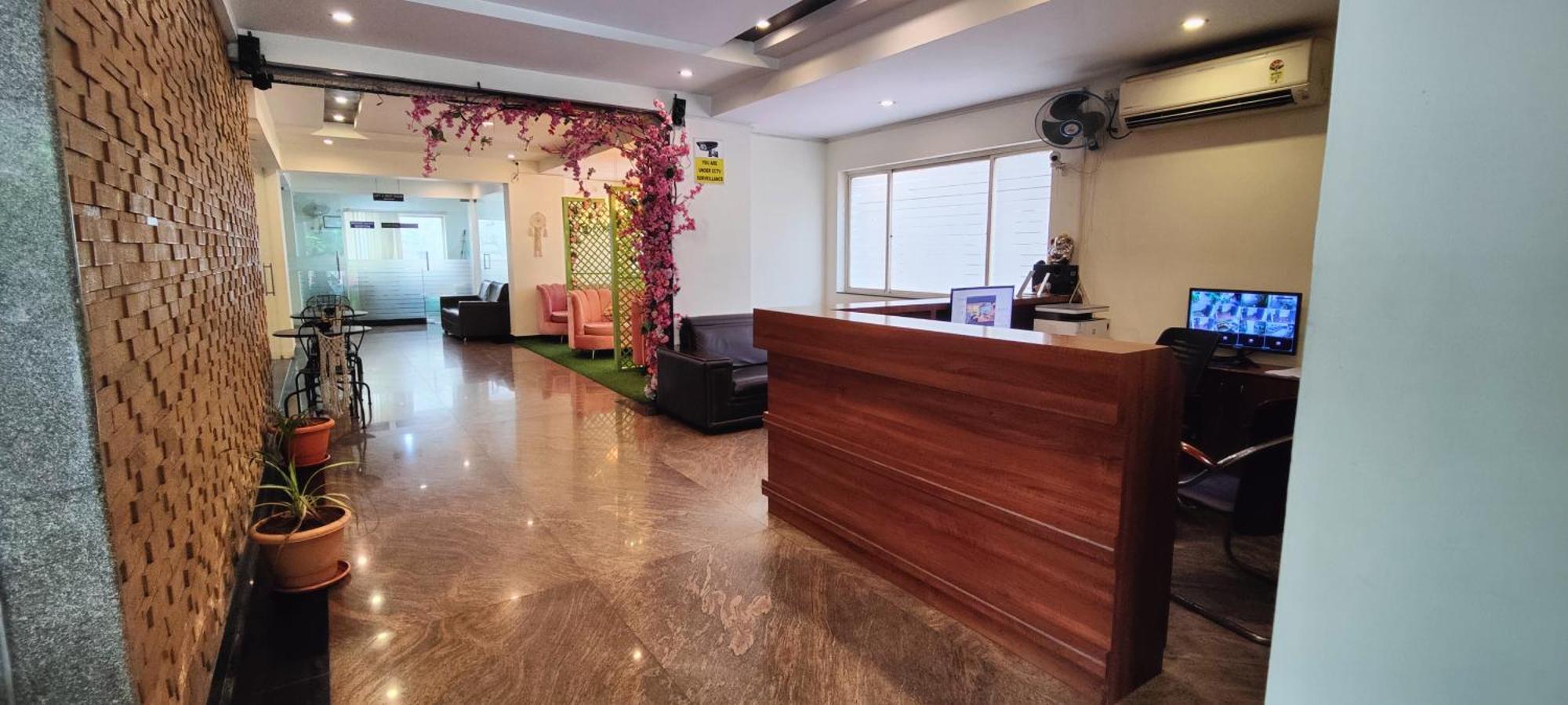 Hotel Krrish Inn - Ameerpet, Haiderabad Buitenkant foto
