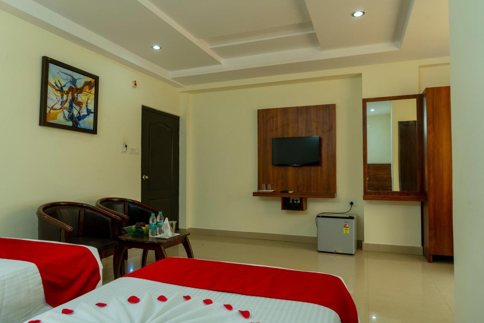 Hotel Krrish Inn - Ameerpet, Haiderabad Buitenkant foto