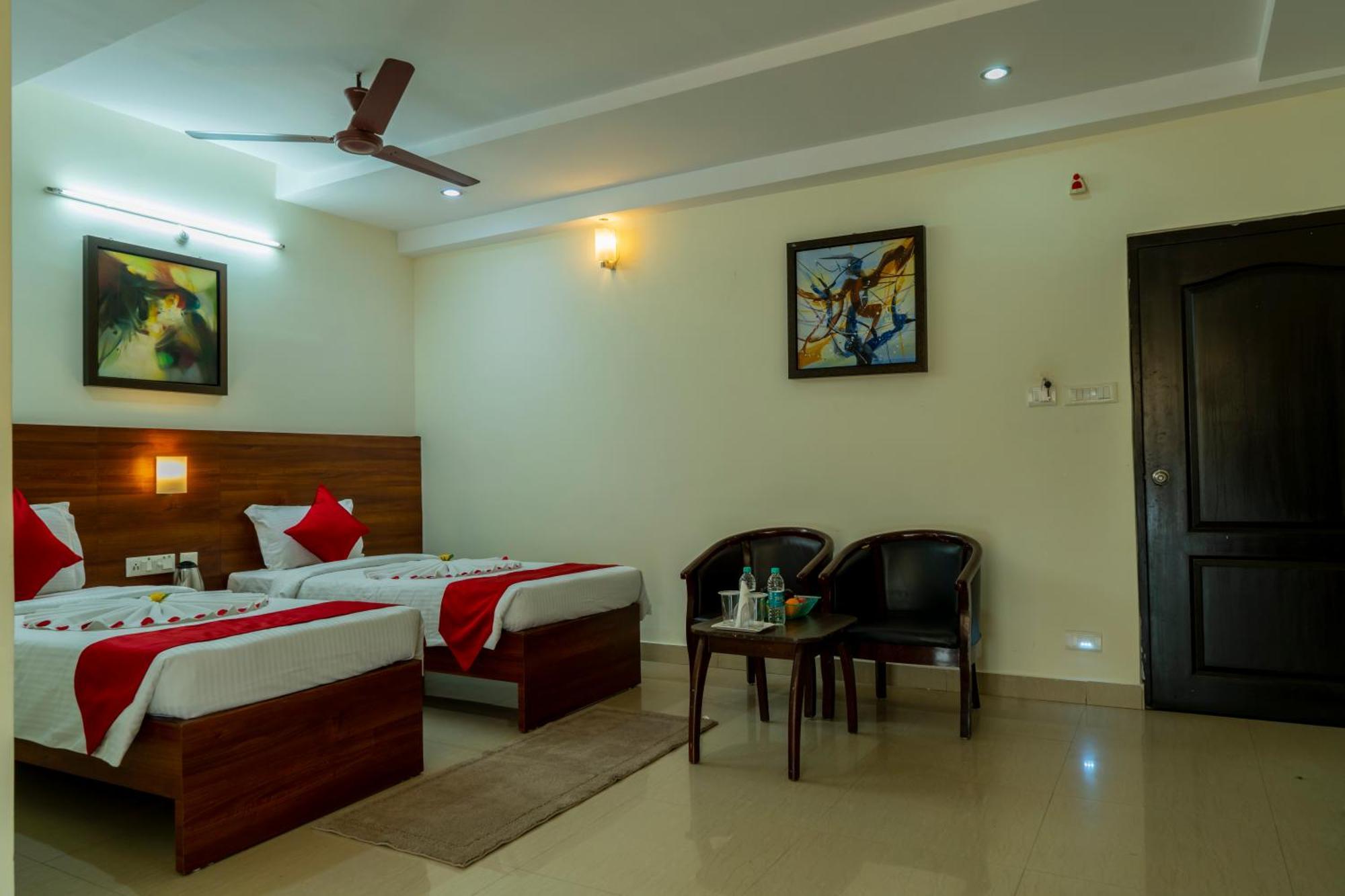 Hotel Krrish Inn - Ameerpet, Haiderabad Buitenkant foto