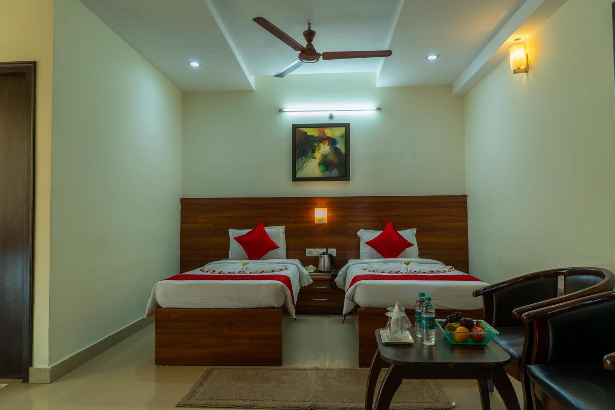 Hotel Krrish Inn - Ameerpet, Haiderabad Buitenkant foto
